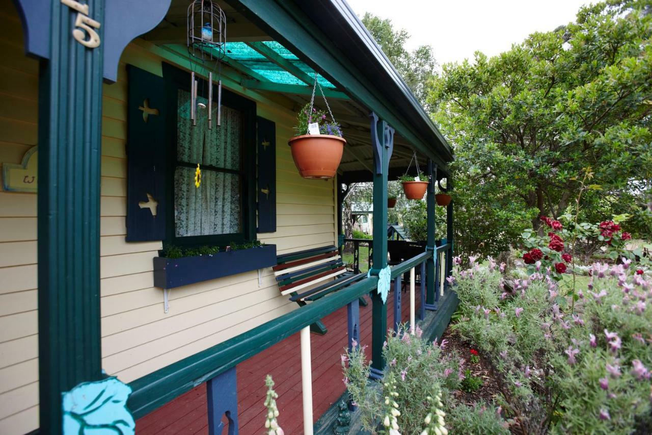 Blue Wren Riverside Cottage Westerway Exterior photo